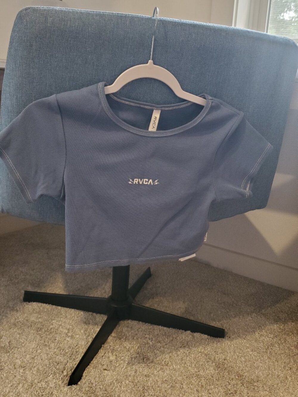 Rvca tshirt XS